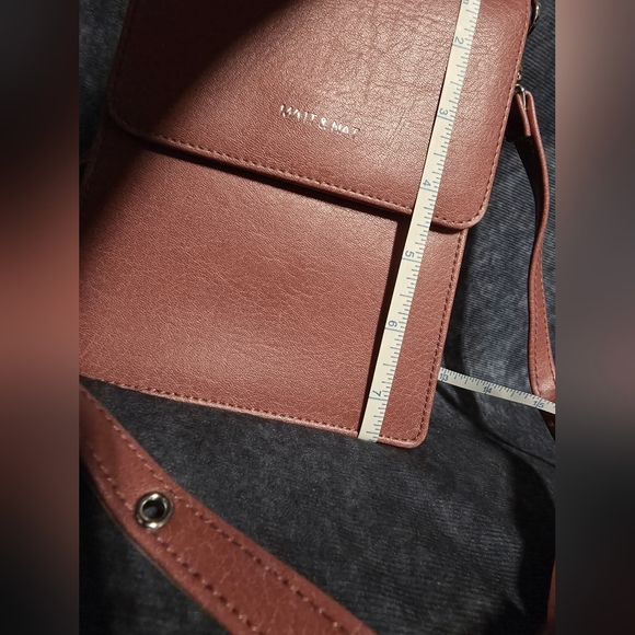 Matt & Nat Vintage Thessa Vegan Pink Crossbody Bag - Picture 16 of 16